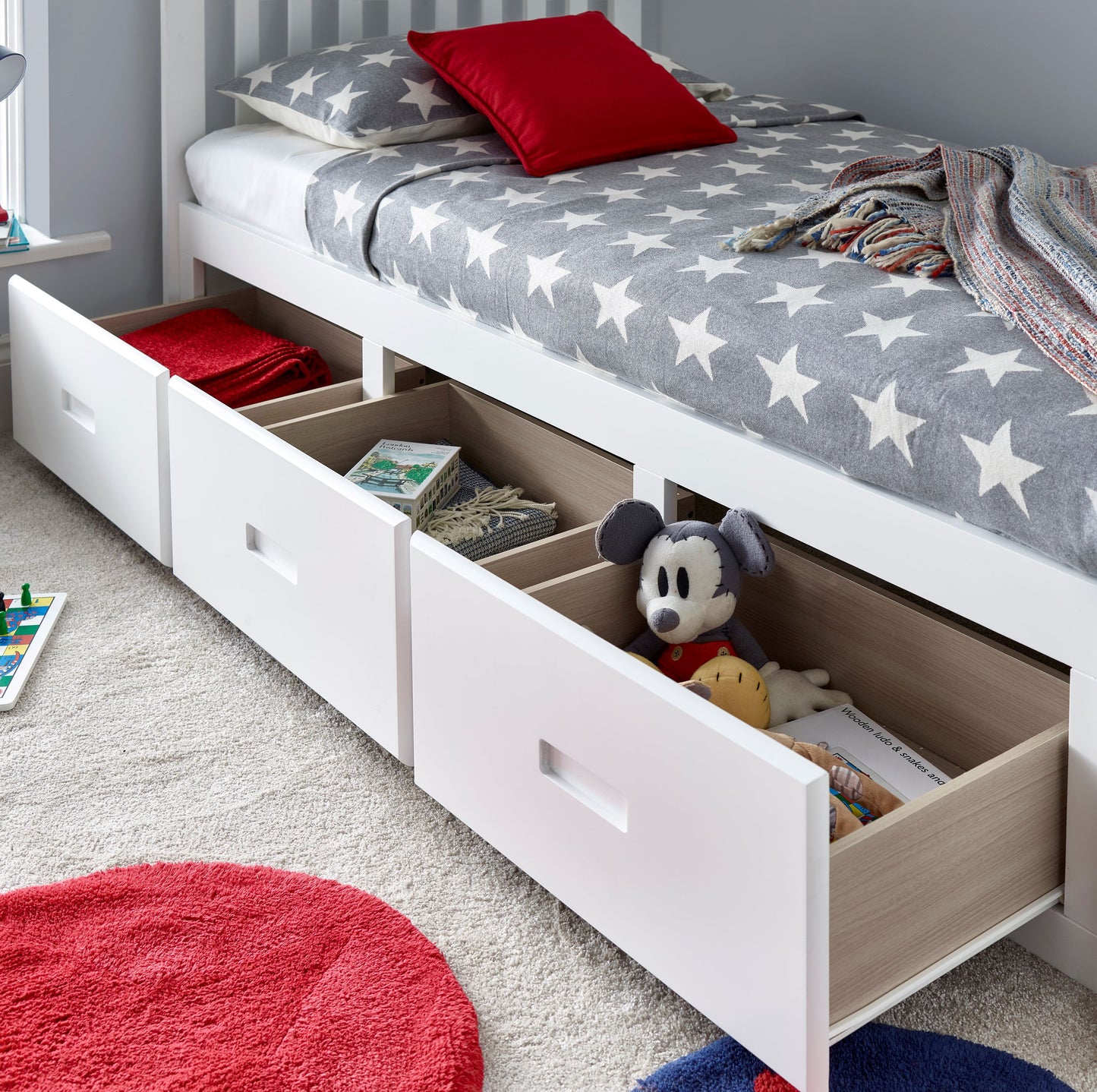 Quest Wooden Kid Bed - Storage bed with 3 drawers (White or Grey)