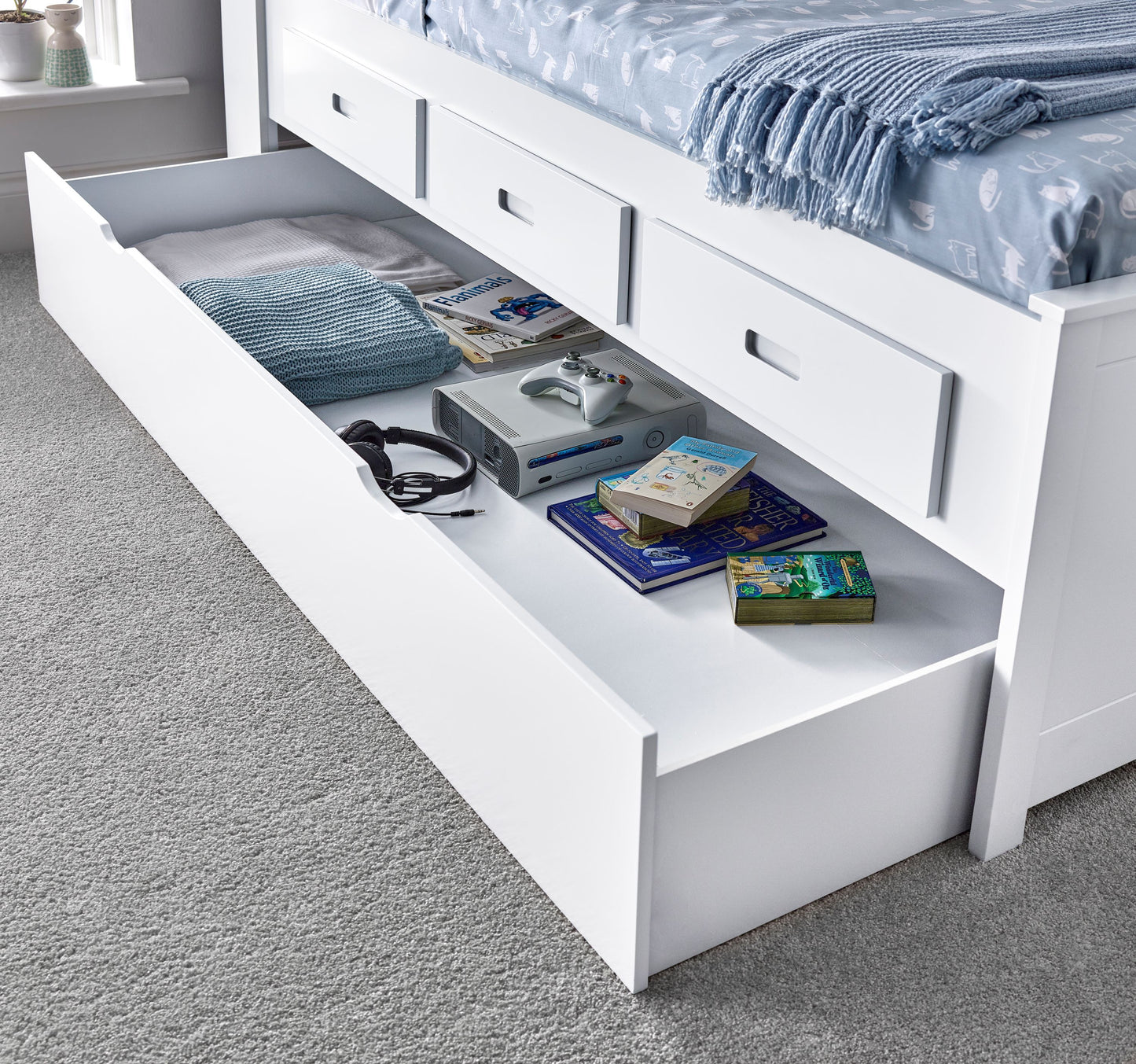 Veera Guest Bed With Trundle (White or Grey)