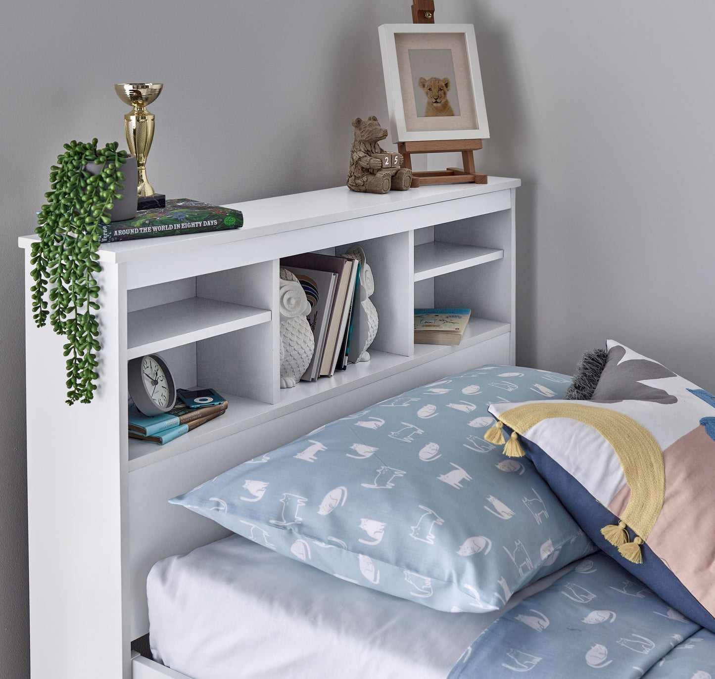 Veera Guest Bed With Trundle (White or Grey)