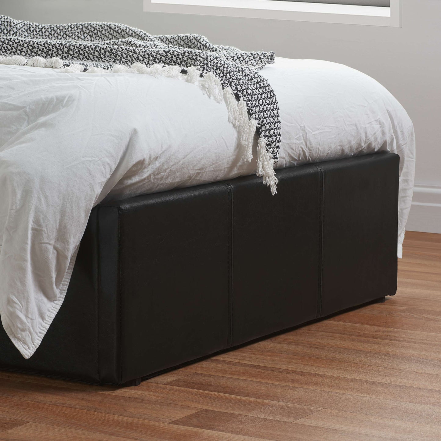 BERLIN Ottoman Faux Leather Bed