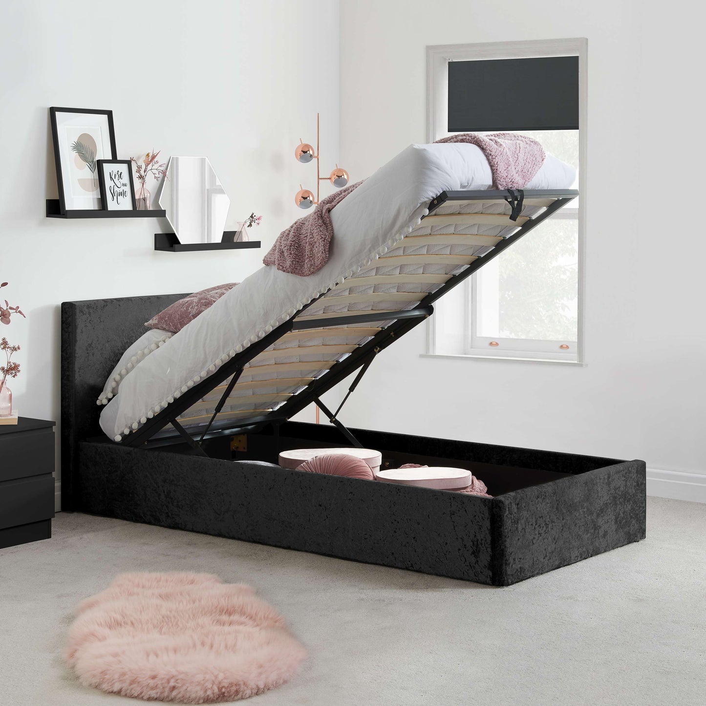 BERLIN Ottoman Fabric Bed