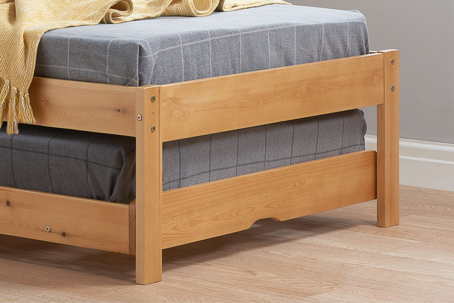 BUXTON Guest Bed - Honey Pine