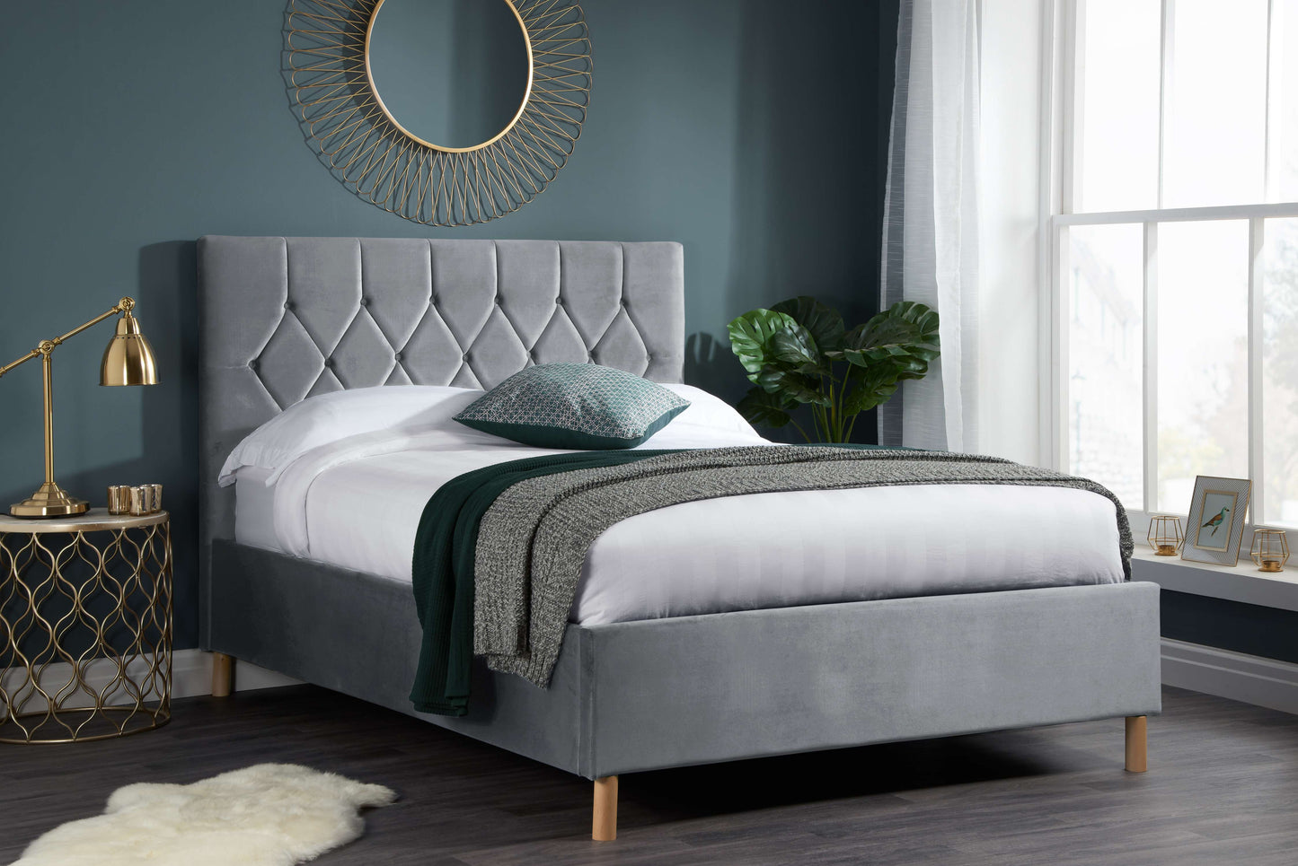 LOXLEY Ottoman bed