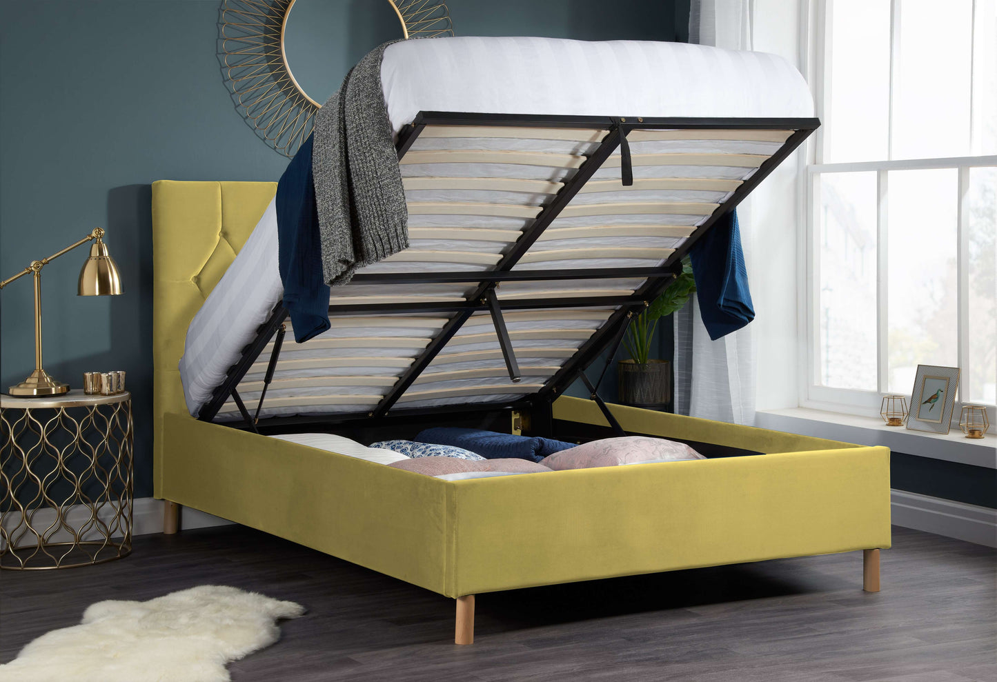 LOXLEY Ottoman bed