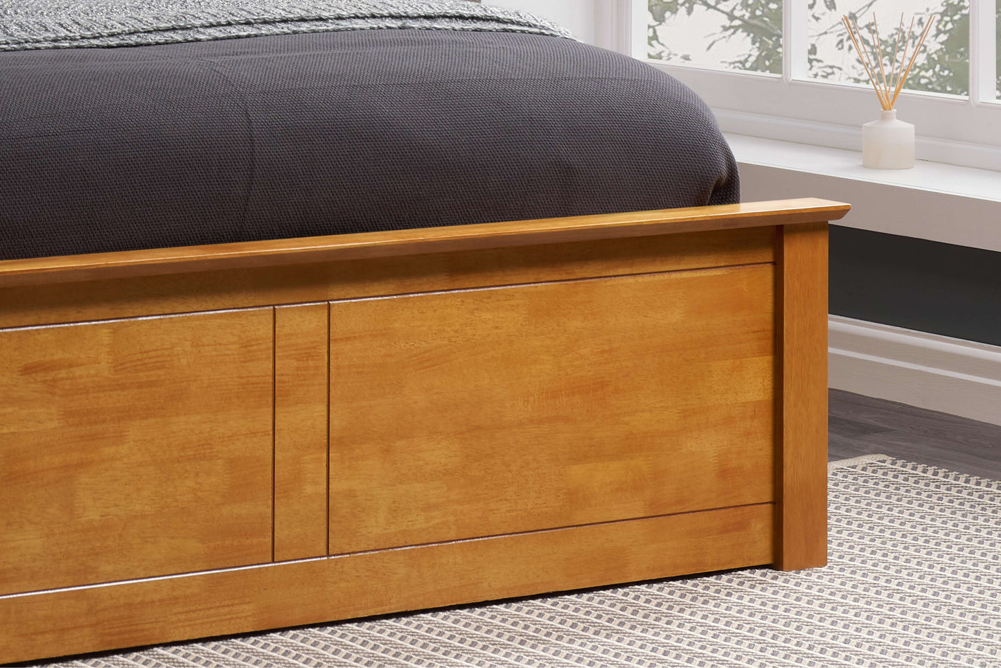 PHOENIX Ottoman Bed