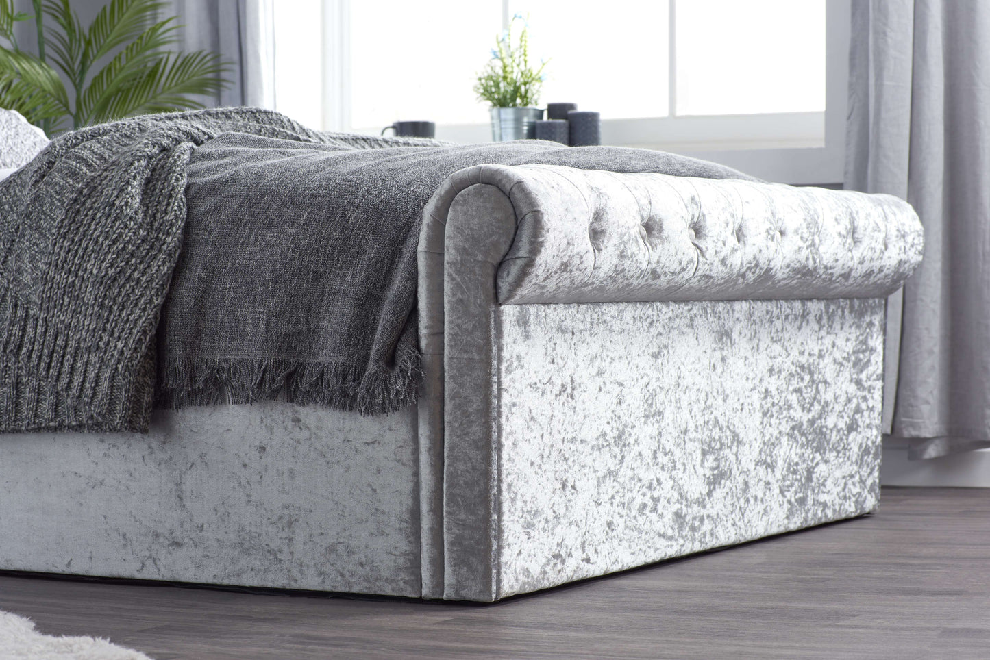 SIENNA Ottoman Bed