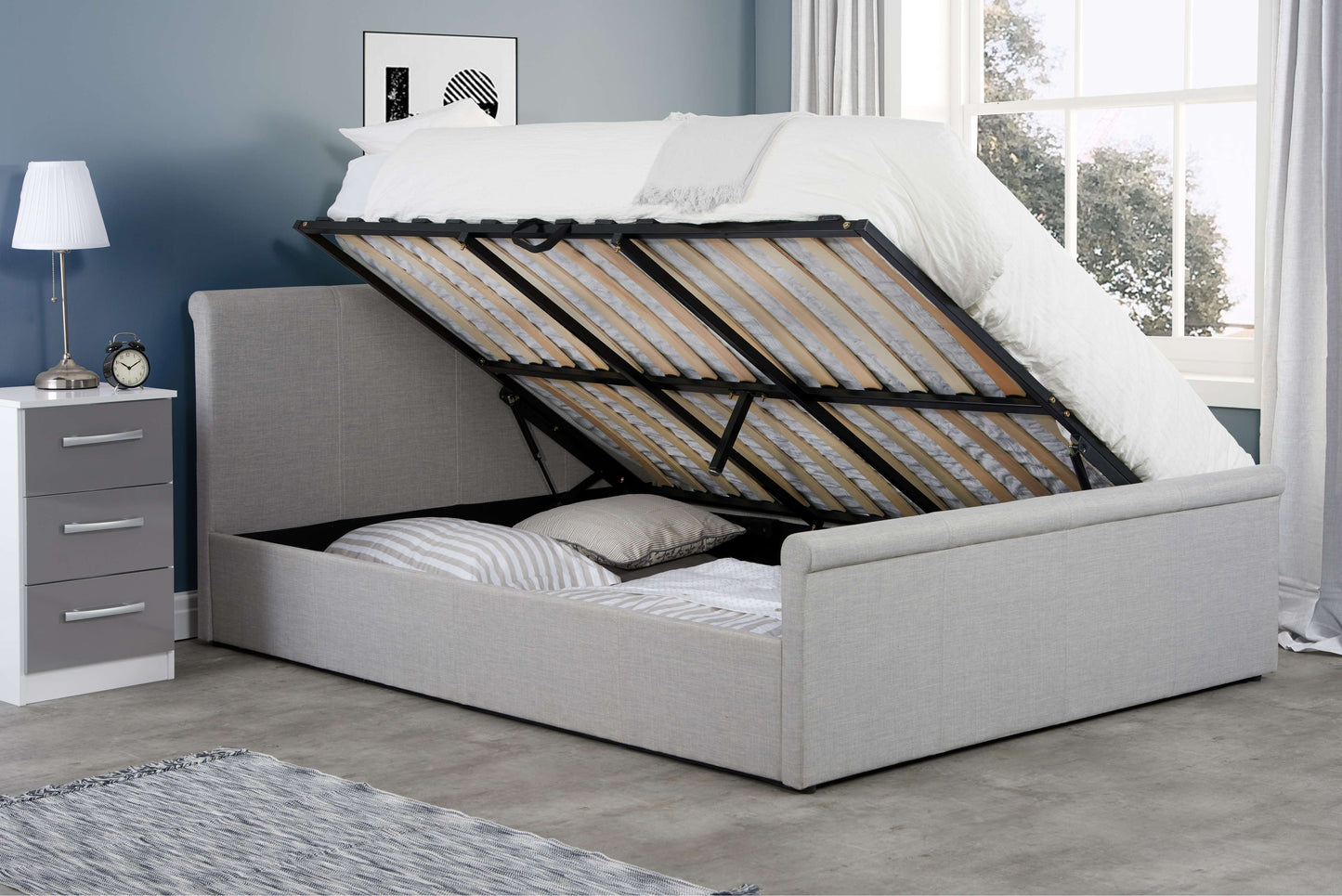 STRATUS Ottoman Bed