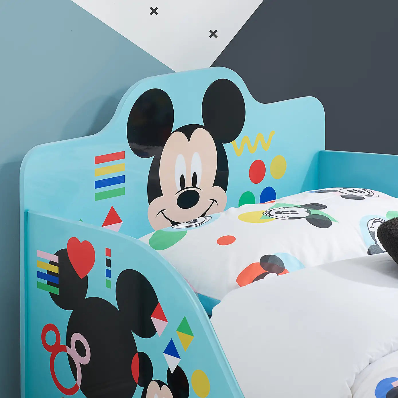 DISNEY MICKEY MOUSE KIDS BED